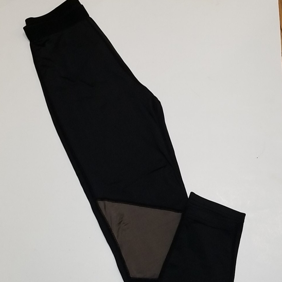 Boys Base Layer Bottoms Sz S Black Leggings NWT - Picture 1 of 9